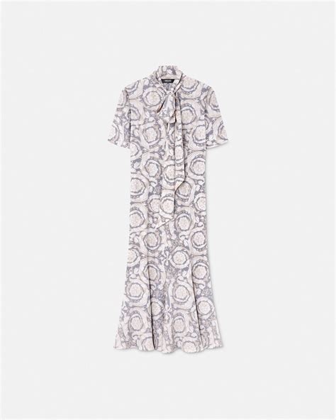 soprabito versace eild|Barocco Lavallière Silk Crêpe Midi Dress .